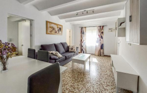 2 Bedroom Nice Apartment In Puerto Real, Puerto Real